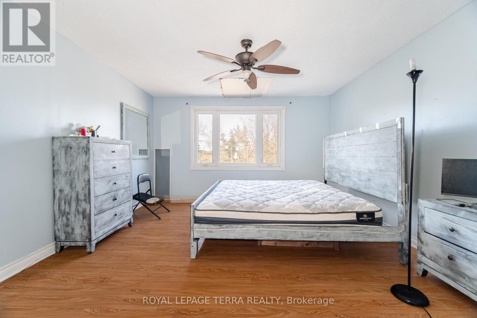 14457 Bramalea Road, Caledon, ON - Indoor Photo Showing Bedroom