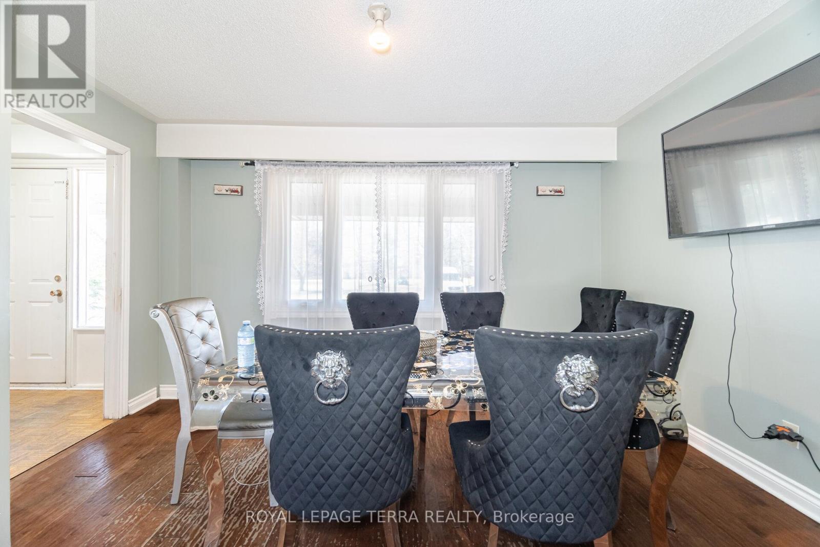 14457 Bramalea Road, Caledon, ON - Indoor