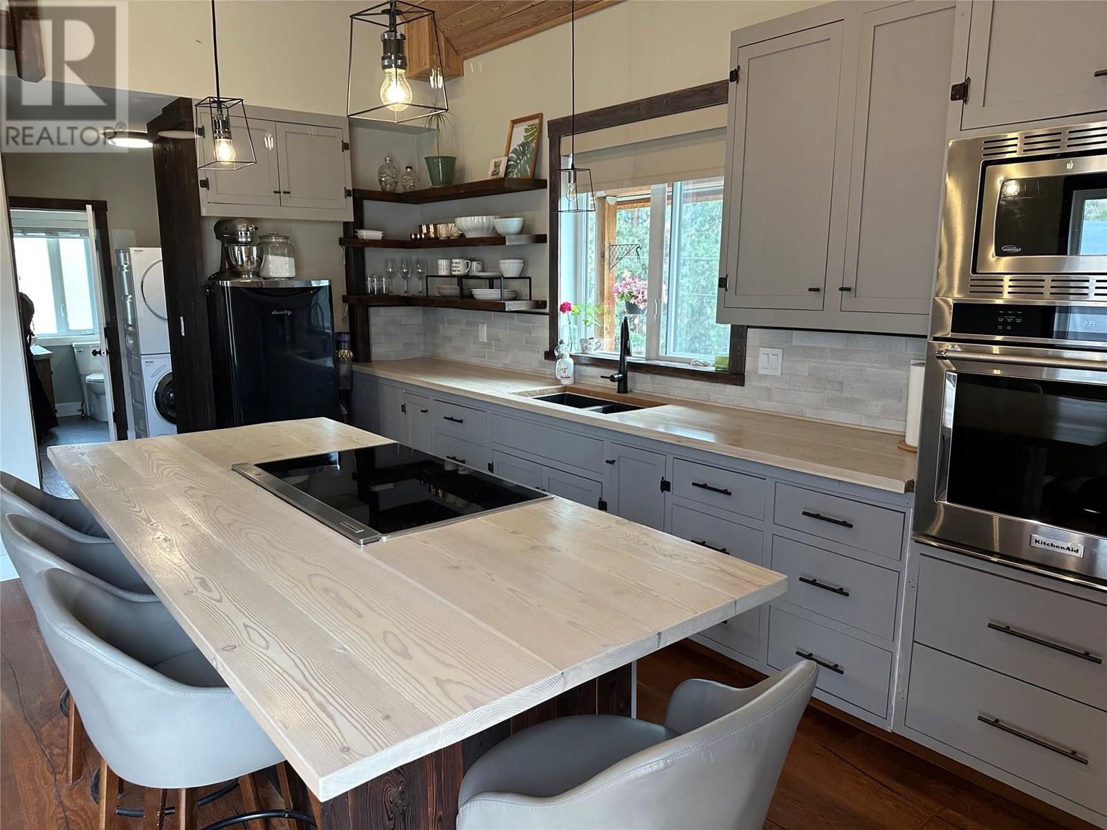 3655 Mclean Creek Road, Okanagan Falls, BC - Indoor Photo Showing Kitchen With Double Sink