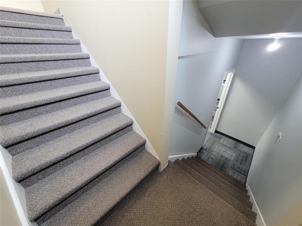 B 39 Royal Road N, Portage La Prairie, MB