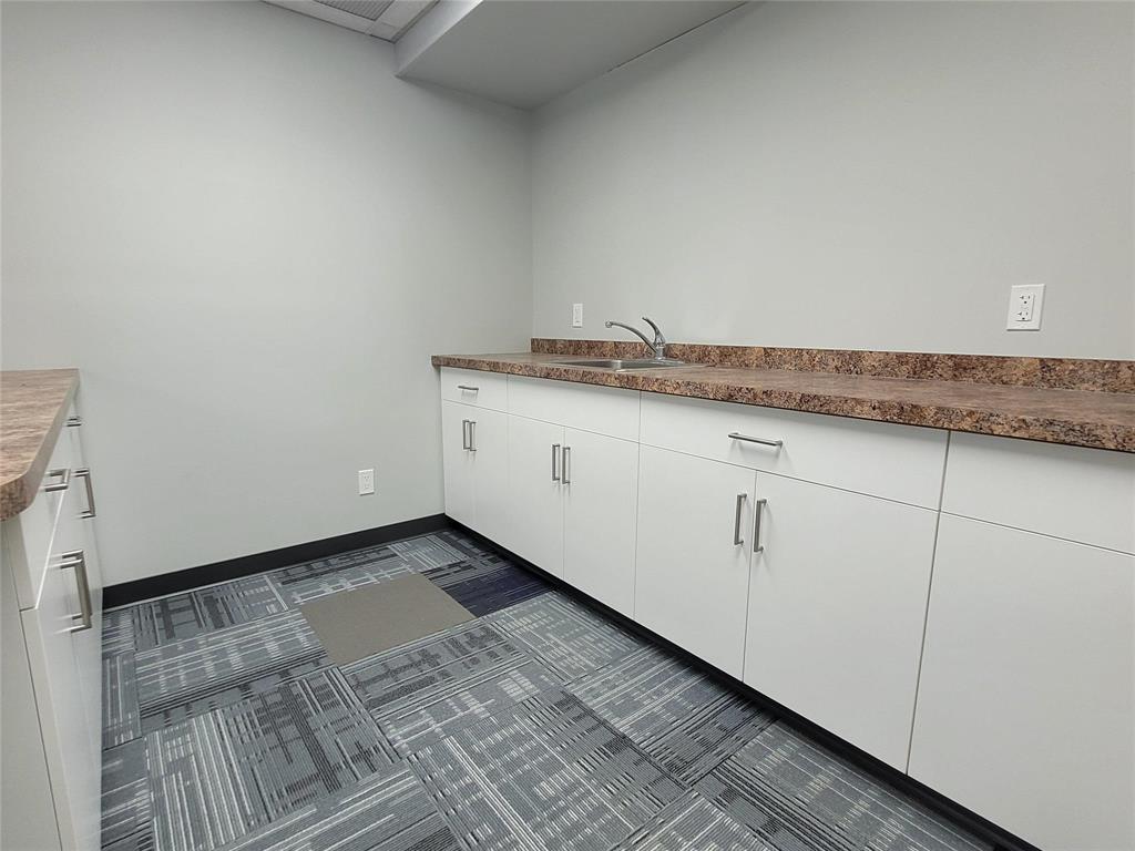 B 39 Royal Road N, Portage La Prairie, MB