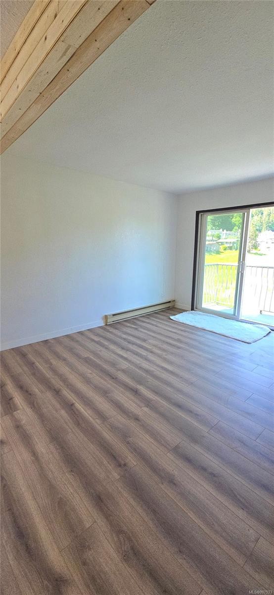 312-611 Macmillan Dr, Sayward, BC - Indoor Photo Showing Other Room