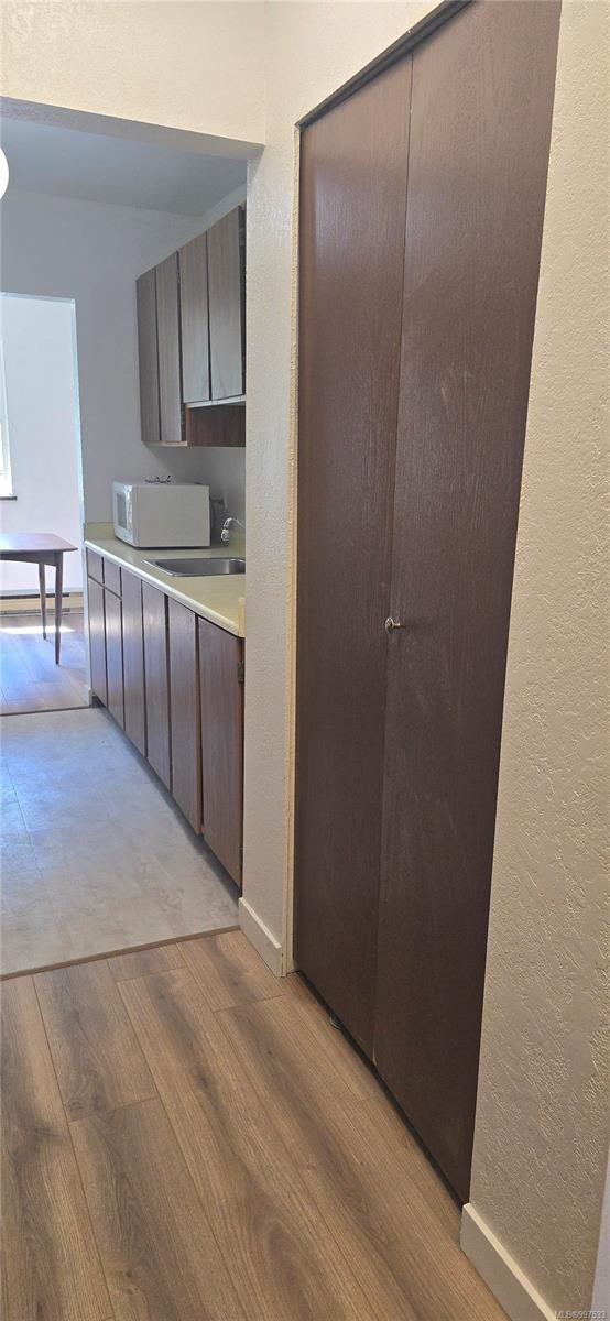 312-611 Macmillan Dr, Sayward, BC - Indoor Photo Showing Other Room