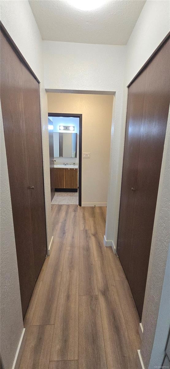 312-611 Macmillan Dr, Sayward, BC - Indoor Photo Showing Other Room