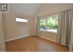 Front unit primary bedroom -