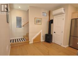 Back unit living area -