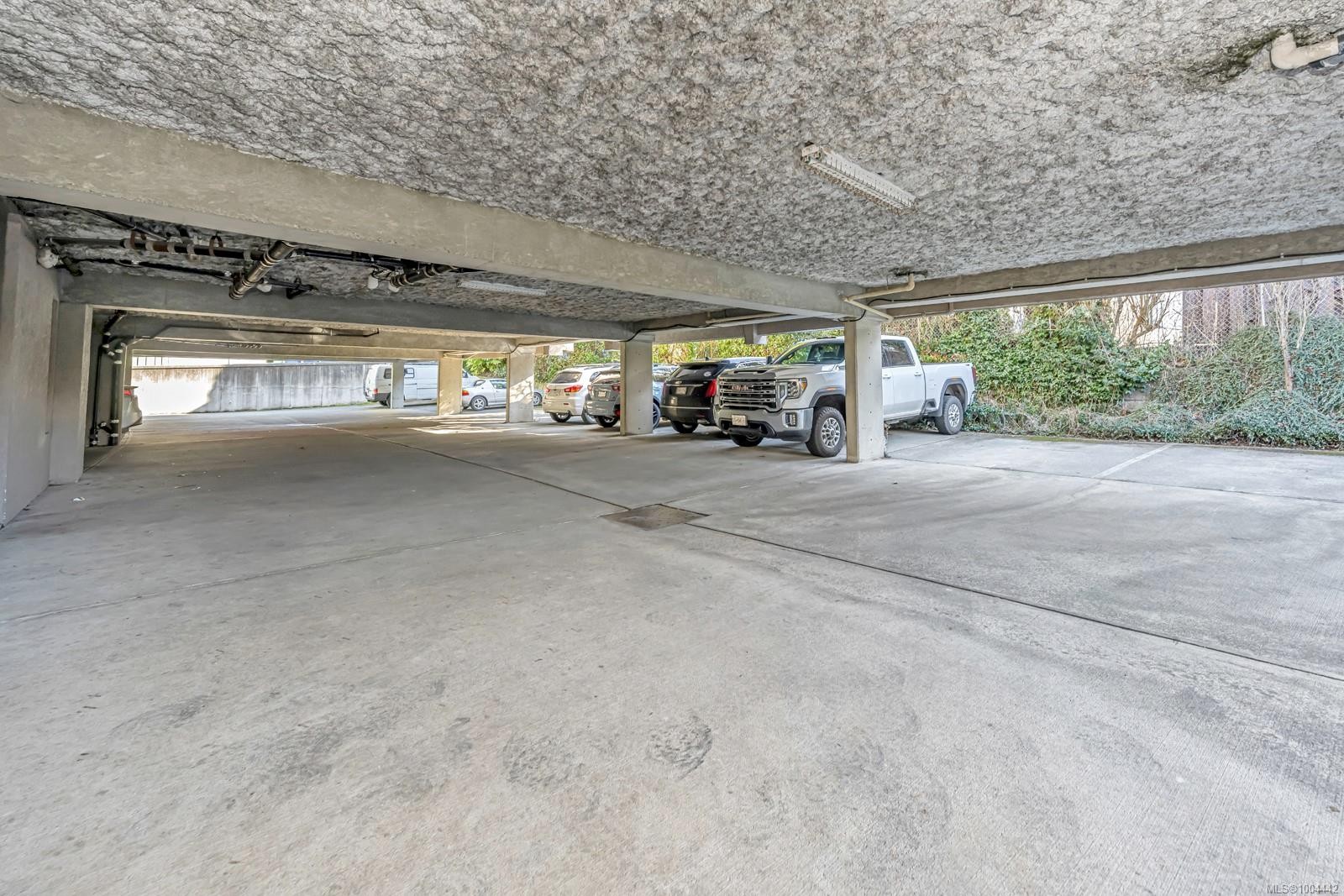 206-1223 Johnson St, Victoria, BC -