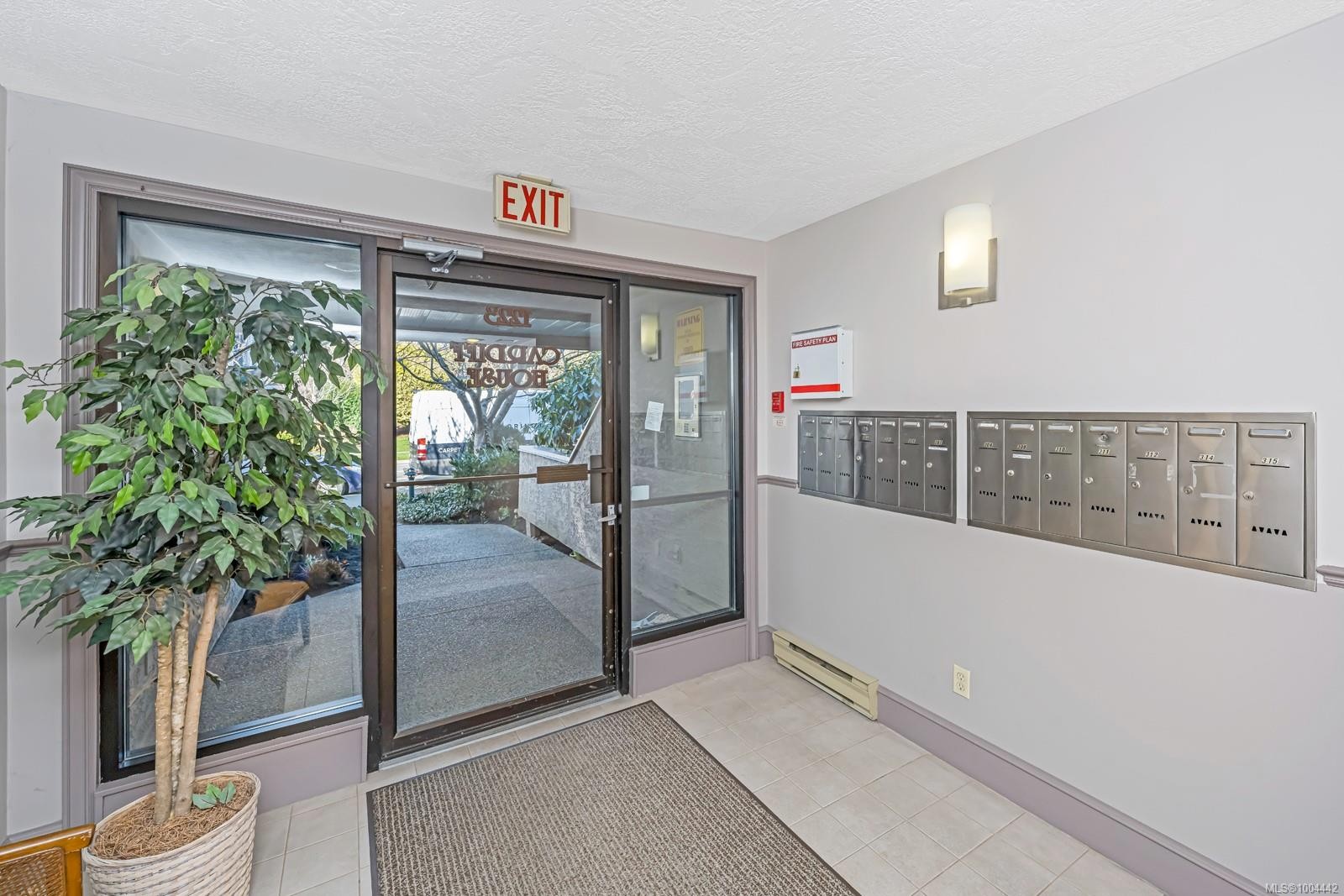 206-1223 Johnson St, Victoria, BC - Photo Showing Other Room