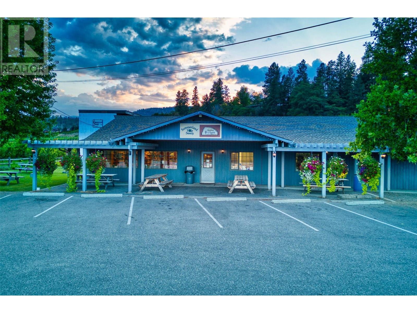 6206 Canyon View Road, Summerland, BC