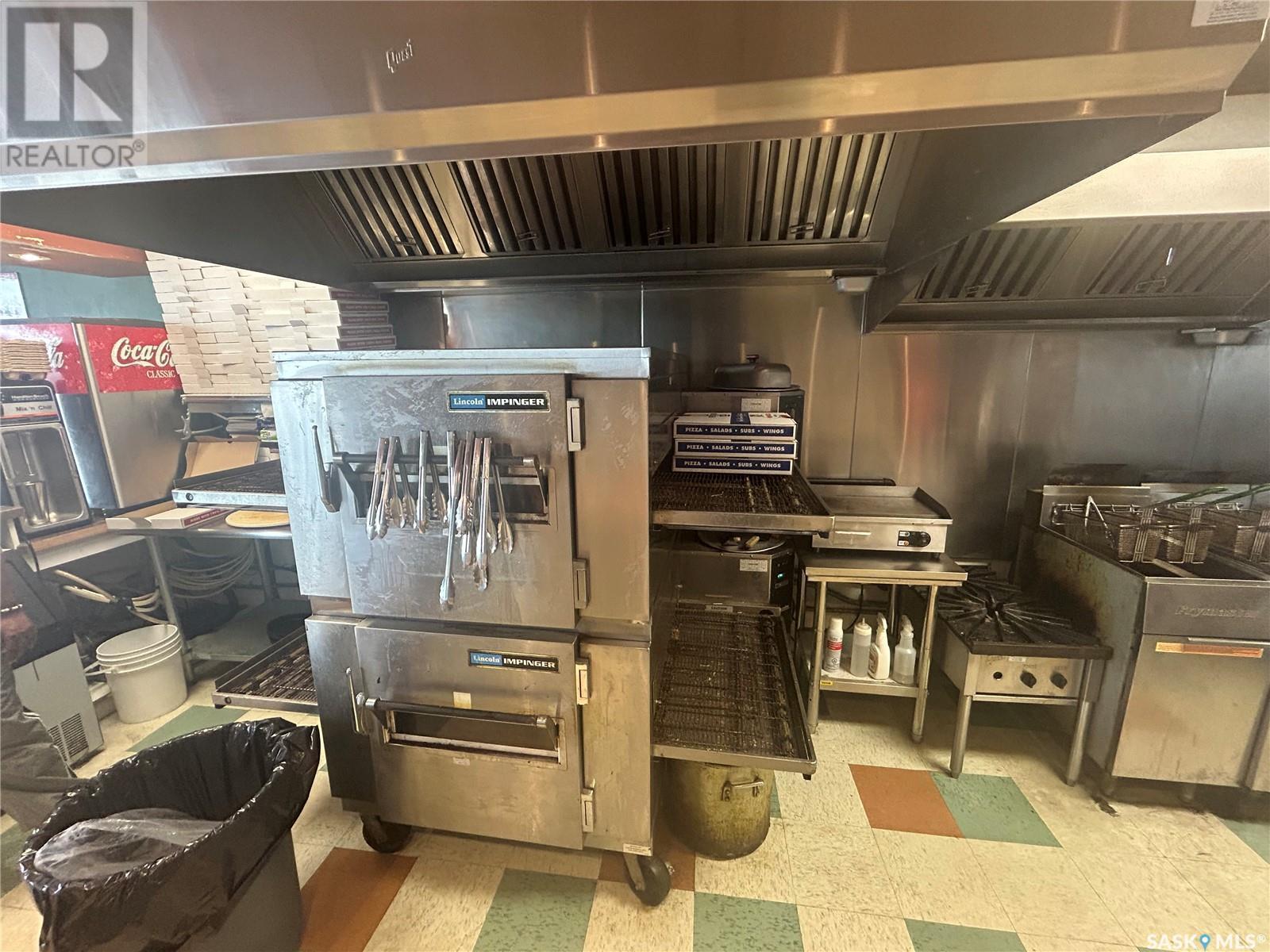 708 Main Street N, Moose Jaw, SK