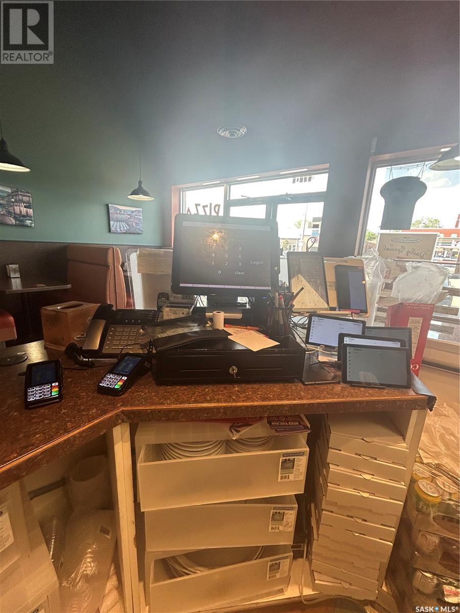 708 Main Street N, Moose Jaw, SK