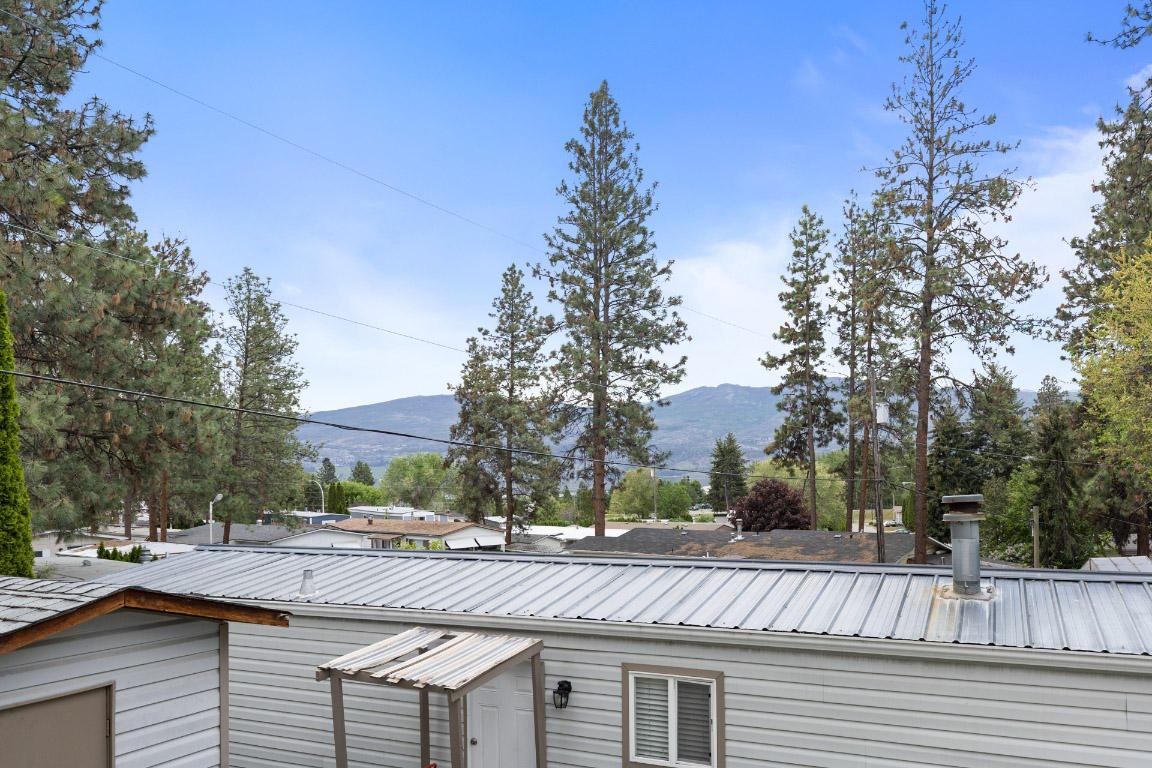 102-1860 Boucherie Road, Westbank, BC