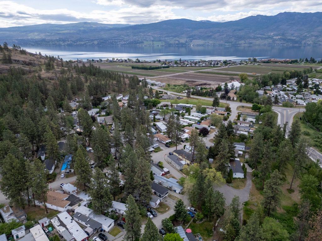 102-1860 Boucherie Road, Westbank, BC