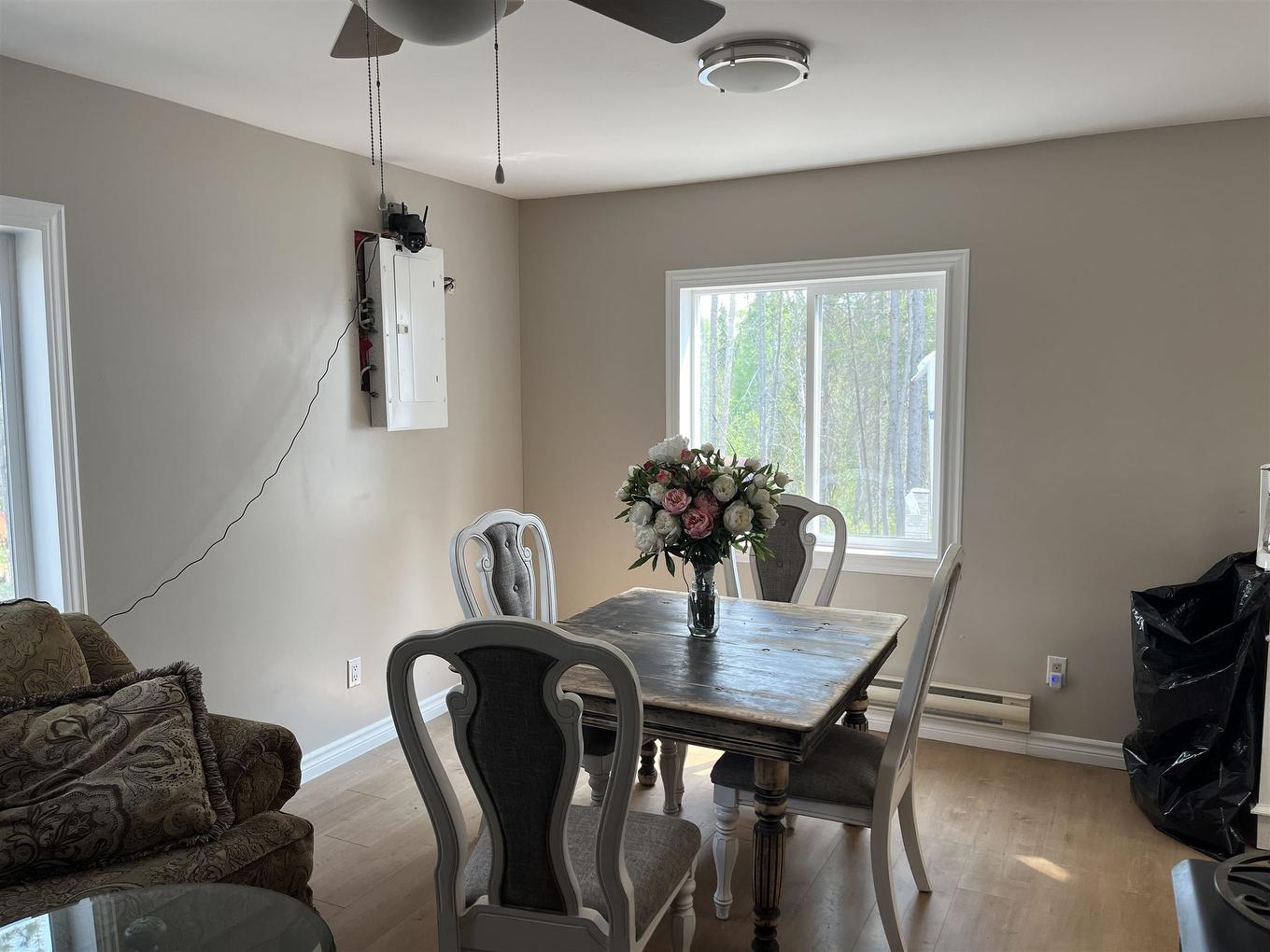 37 Rudolph Road, Thunder Bay, ON - Indoor Photo Showing Other Room