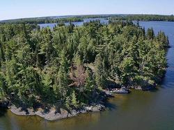 3,9 AND 10 DORION ISLAND LAKE OF THE WOODS Kenora, ON P0X 1N0