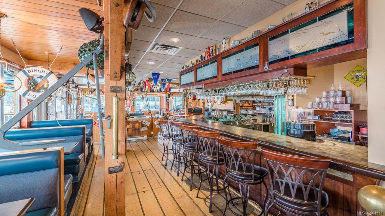 8 Pirates Lane, Protection Island, BC