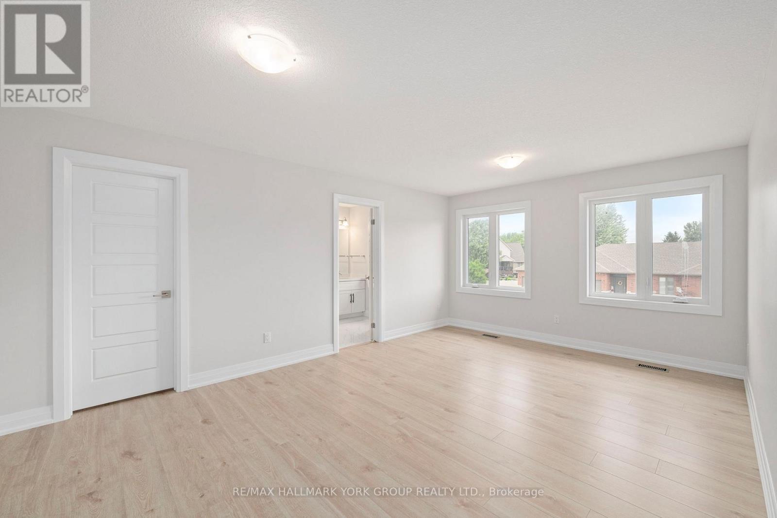 246 Leitch Street, Dutton/Dunwich, ON - Indoor Photo Showing Other Room