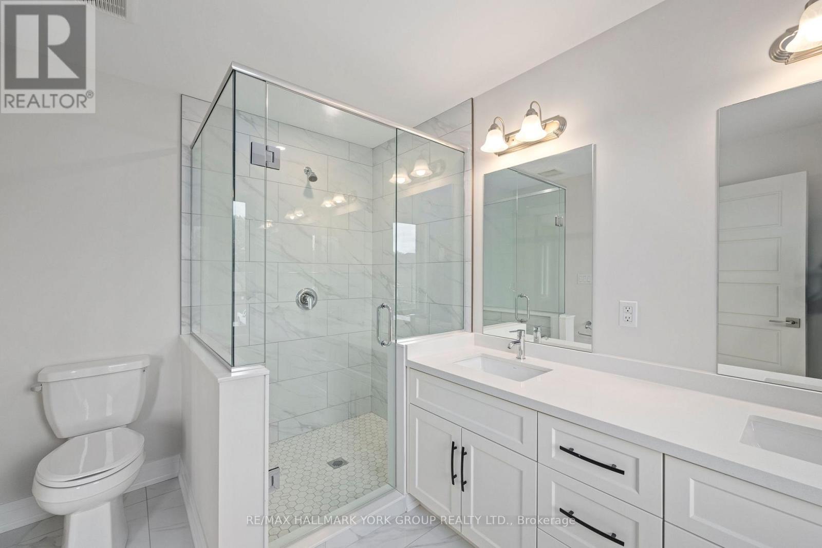 246 Leitch Street, Dutton/Dunwich, ON - Indoor Photo Showing Bathroom