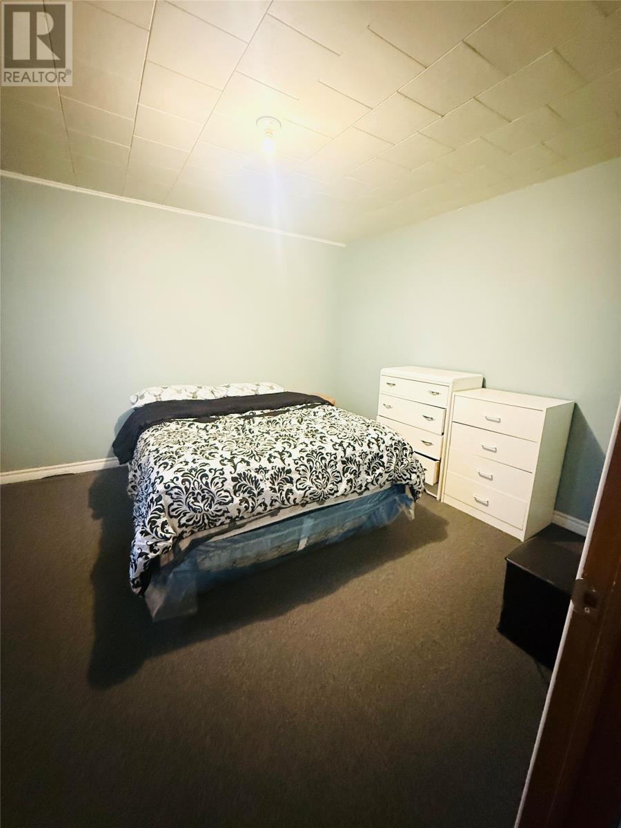 24 Freshwater Crescent, Freshwater, NL - Indoor Photo Showing Bedroom