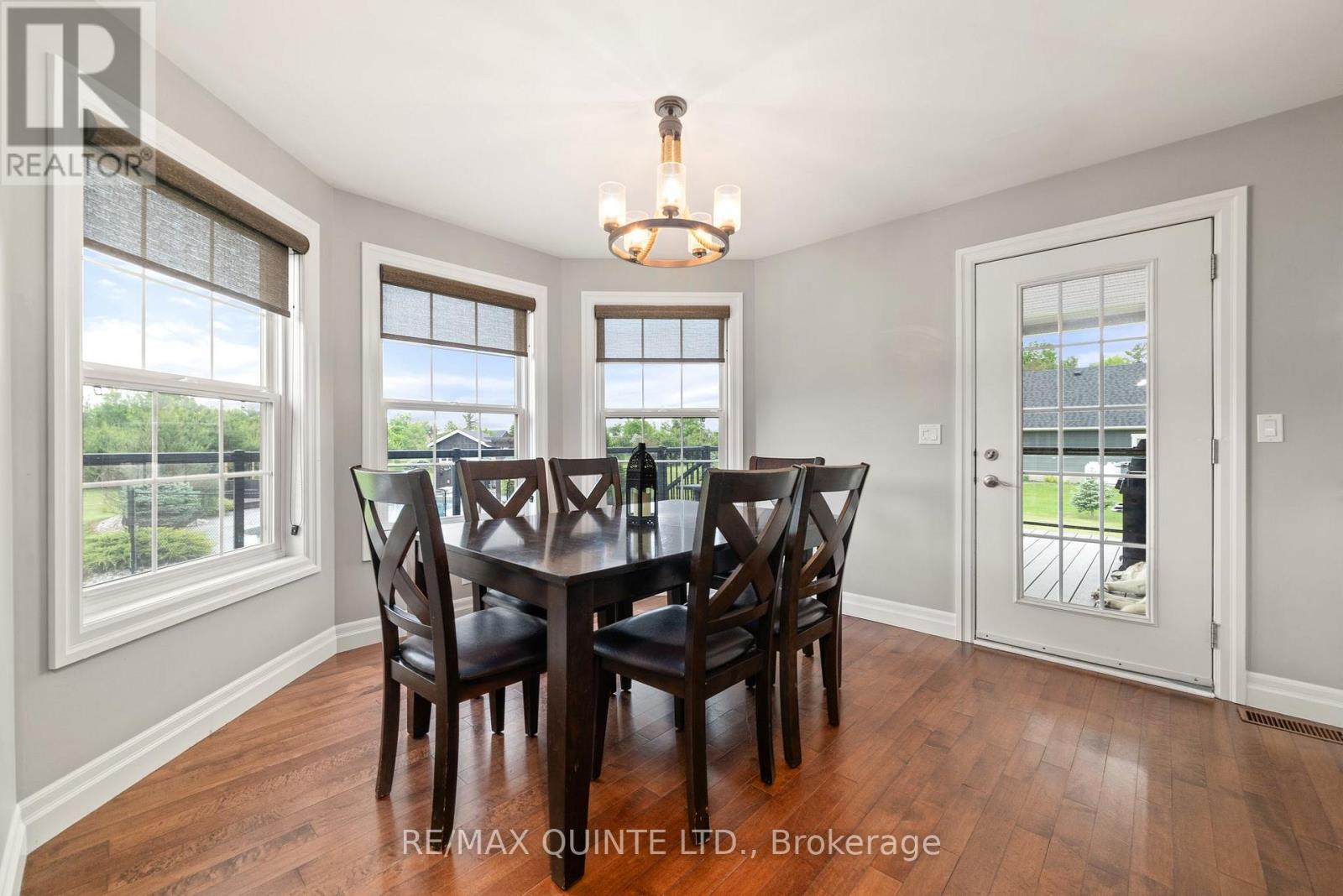 27 Charles Road, Tweed (Hungerford (Twp)), ON - Indoor Photo Showing Dining Room