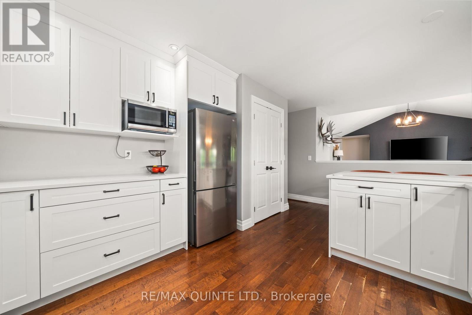 27 Charles Road, Tweed (Hungerford (Twp)), ON - Indoor Photo Showing Kitchen