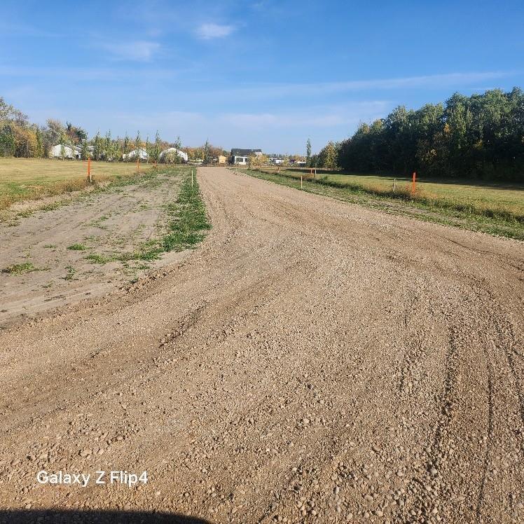 1 Public Road N, Macgregor, MB