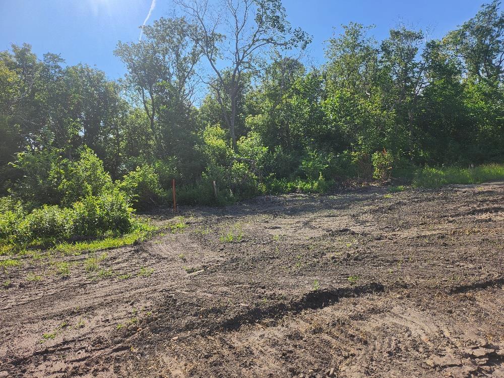 1 Public Road N, Macgregor, MB