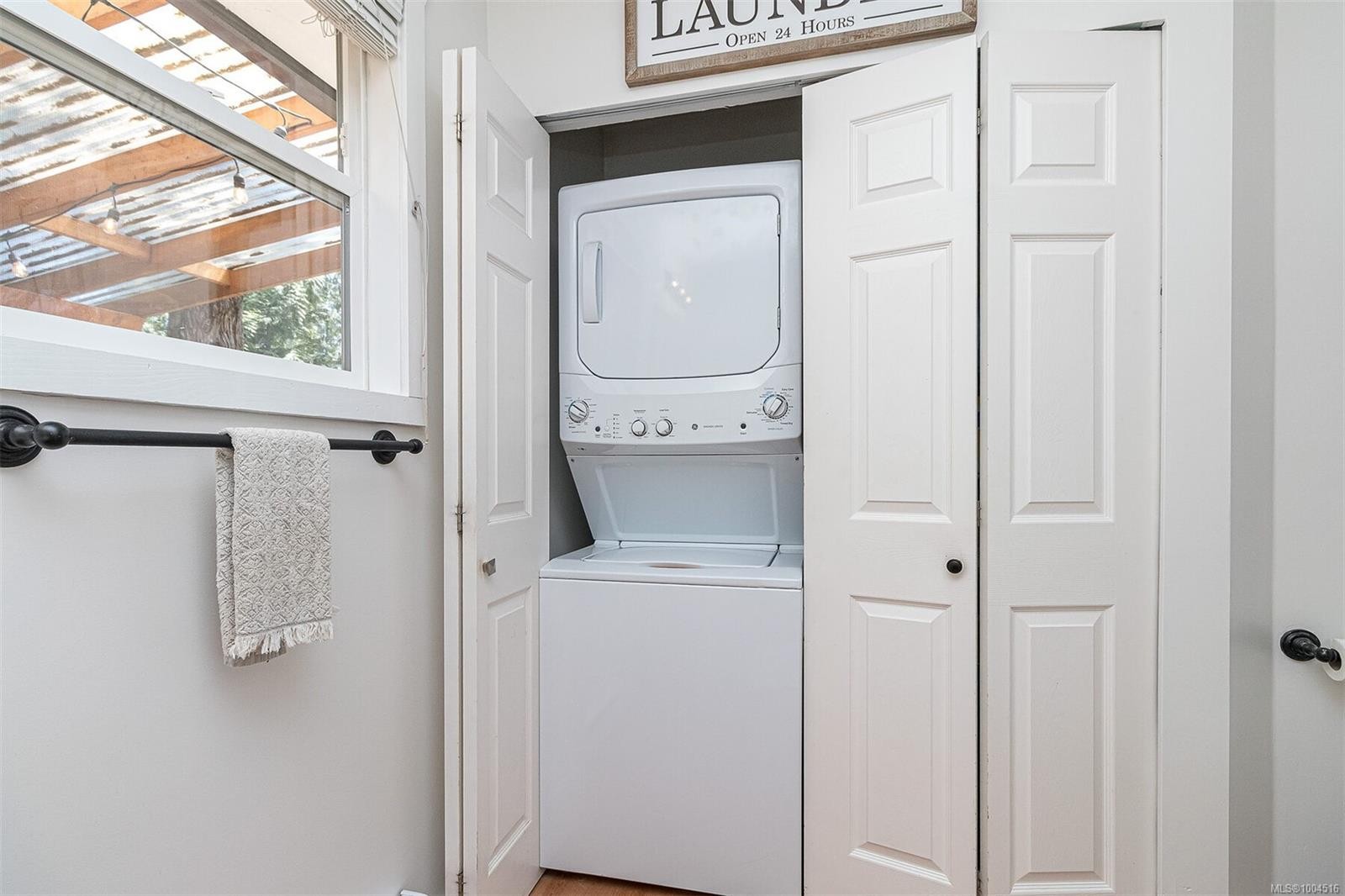 3412 Otter Point Rd, Sooke, BC