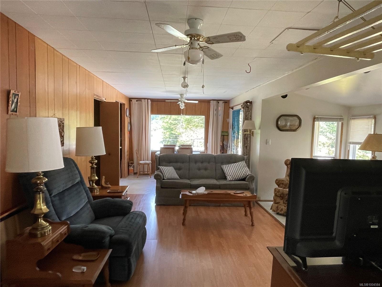 865 Driftwood Dr, Mudge Island, BC