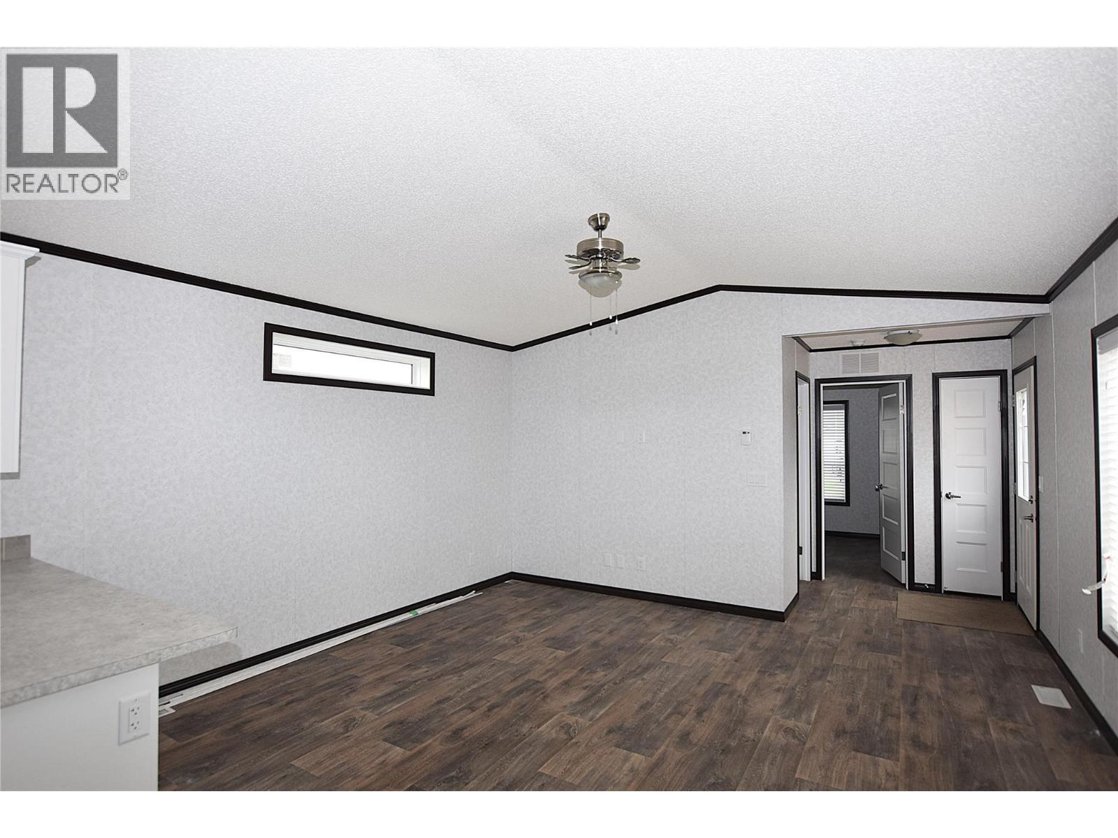 Living room area - 61 Antoine Road Unit# 24, Vernon, BC