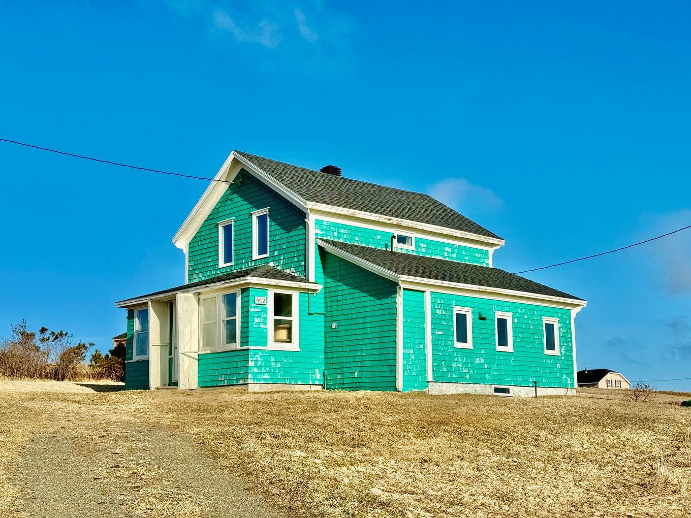 Frontage - 402 Ch. De La Martinique, Les Îles-De-La-Madeleine, QC - Outdoor