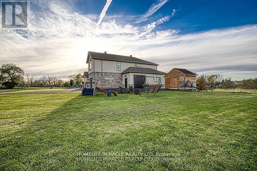 5499 Attema Crescent, West Lincoln, ON - Outdoor