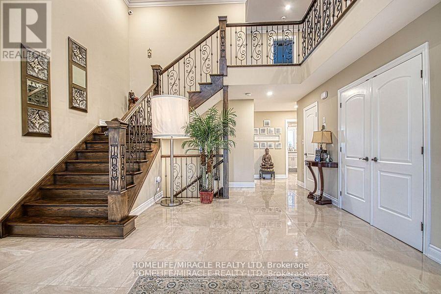 5499 Attema Crescent, West Lincoln, ON - Indoor Photo Showing Other Room