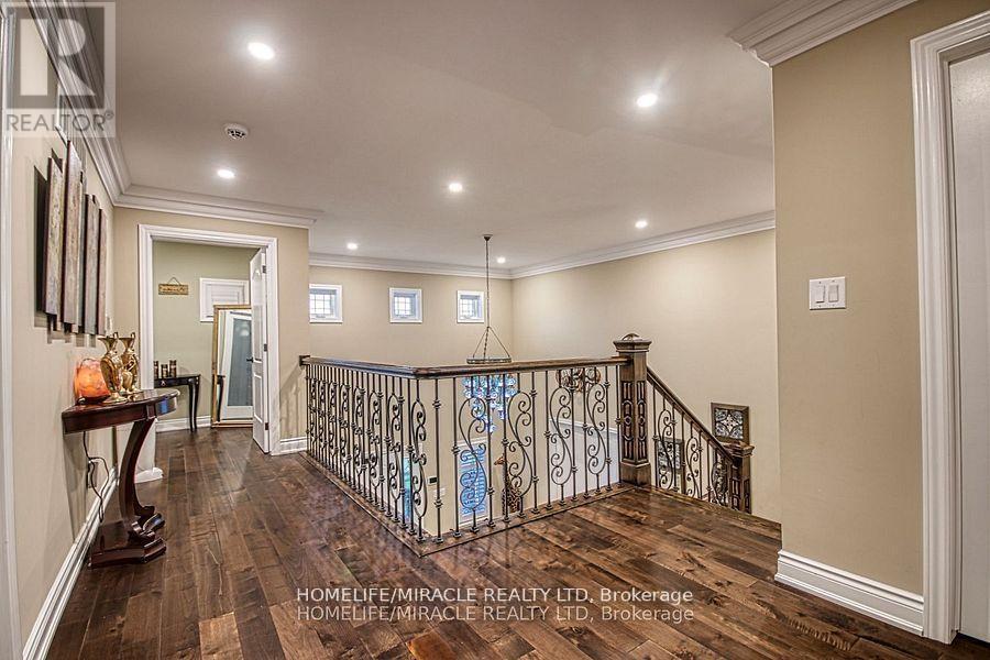 5499 Attema Crescent, West Lincoln, ON - Indoor Photo Showing Other Room