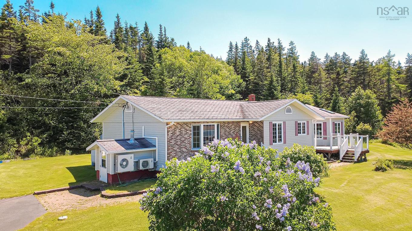 1230 Veterans Memorial Highway, Arichat, NS