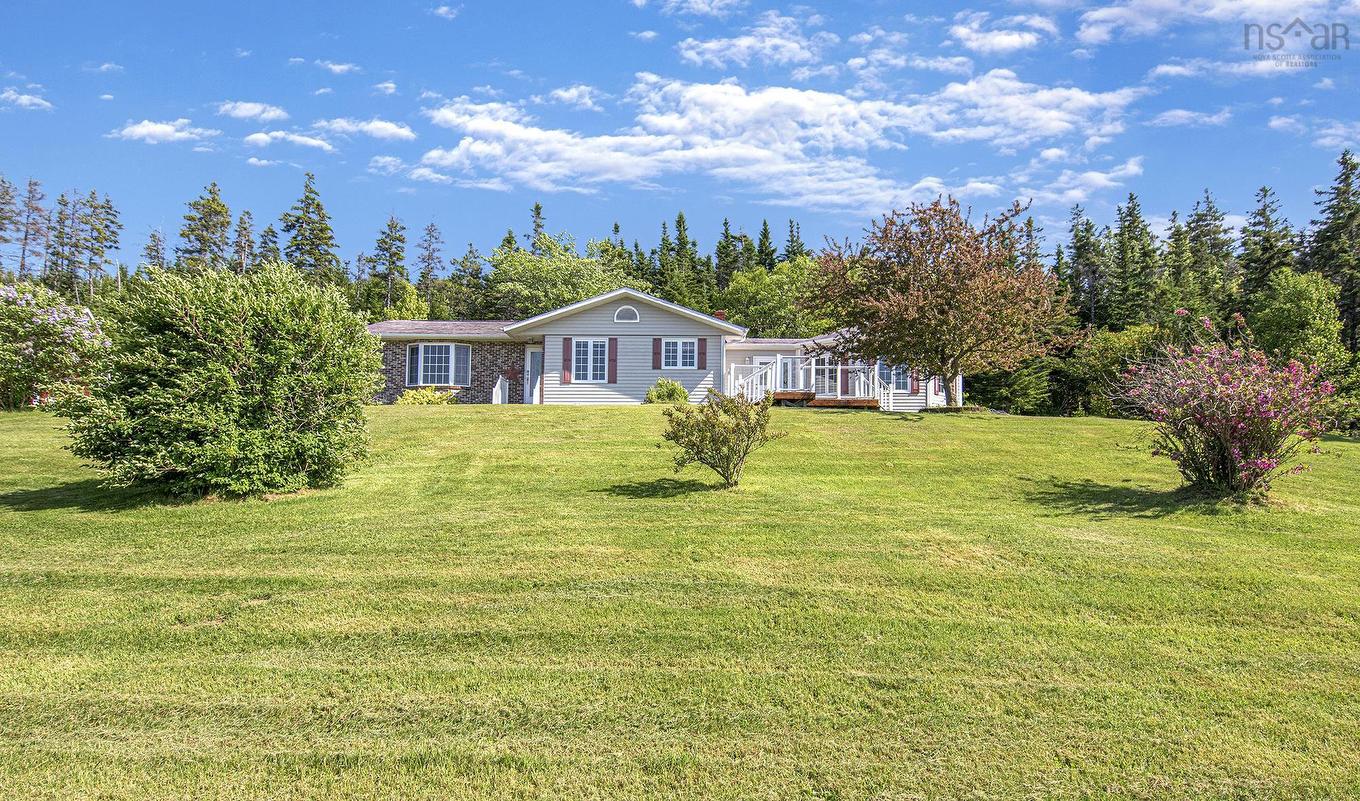 1230 Veterans Memorial Highway, Arichat, NS
