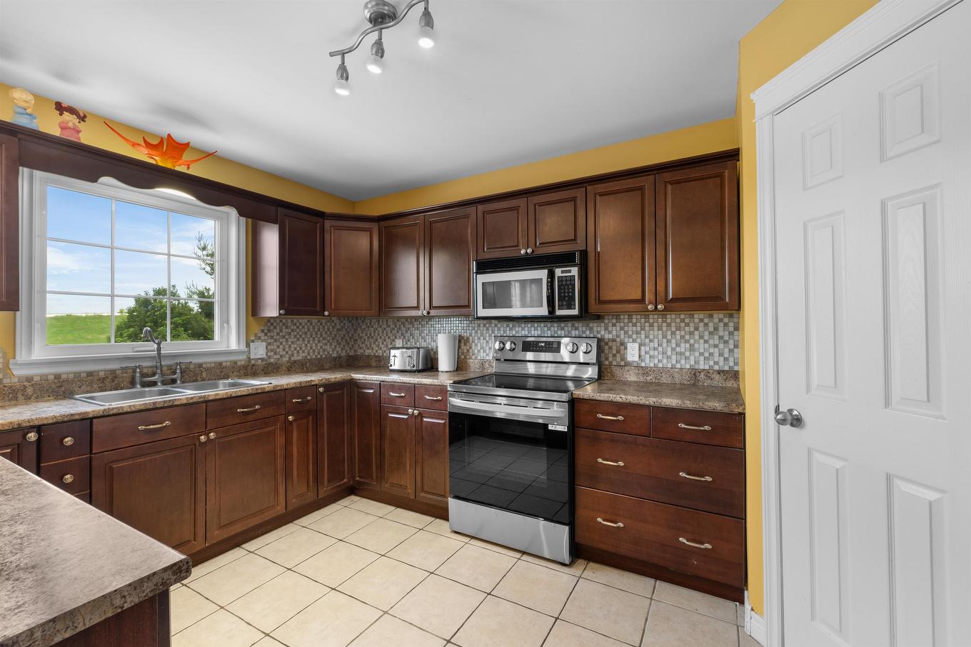 11 Parent Street, Charlottetown, PE