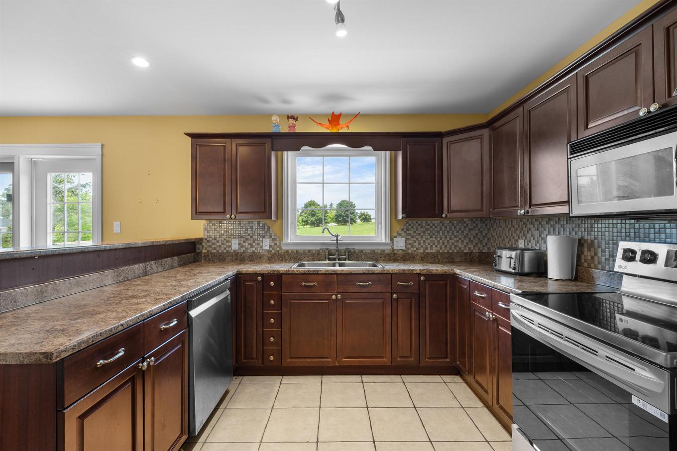 11 Parent Street, Charlottetown, PE