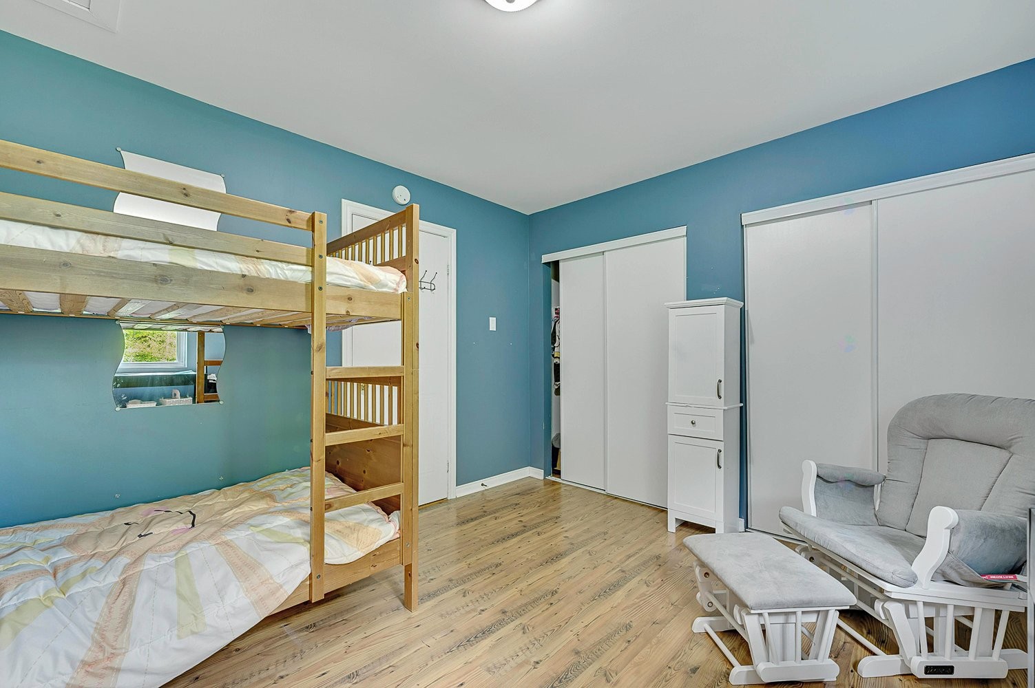 Chambre à coucher - 726 Rue Du Muguet, Sainte-Agathe-Des-Monts, QC - Indoor Photo Showing Bedroom