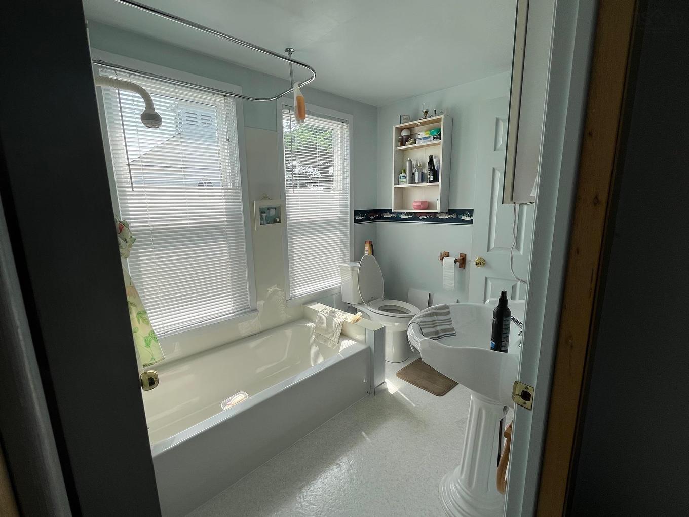 3685 Highway 209, Advocate Harbour, NS