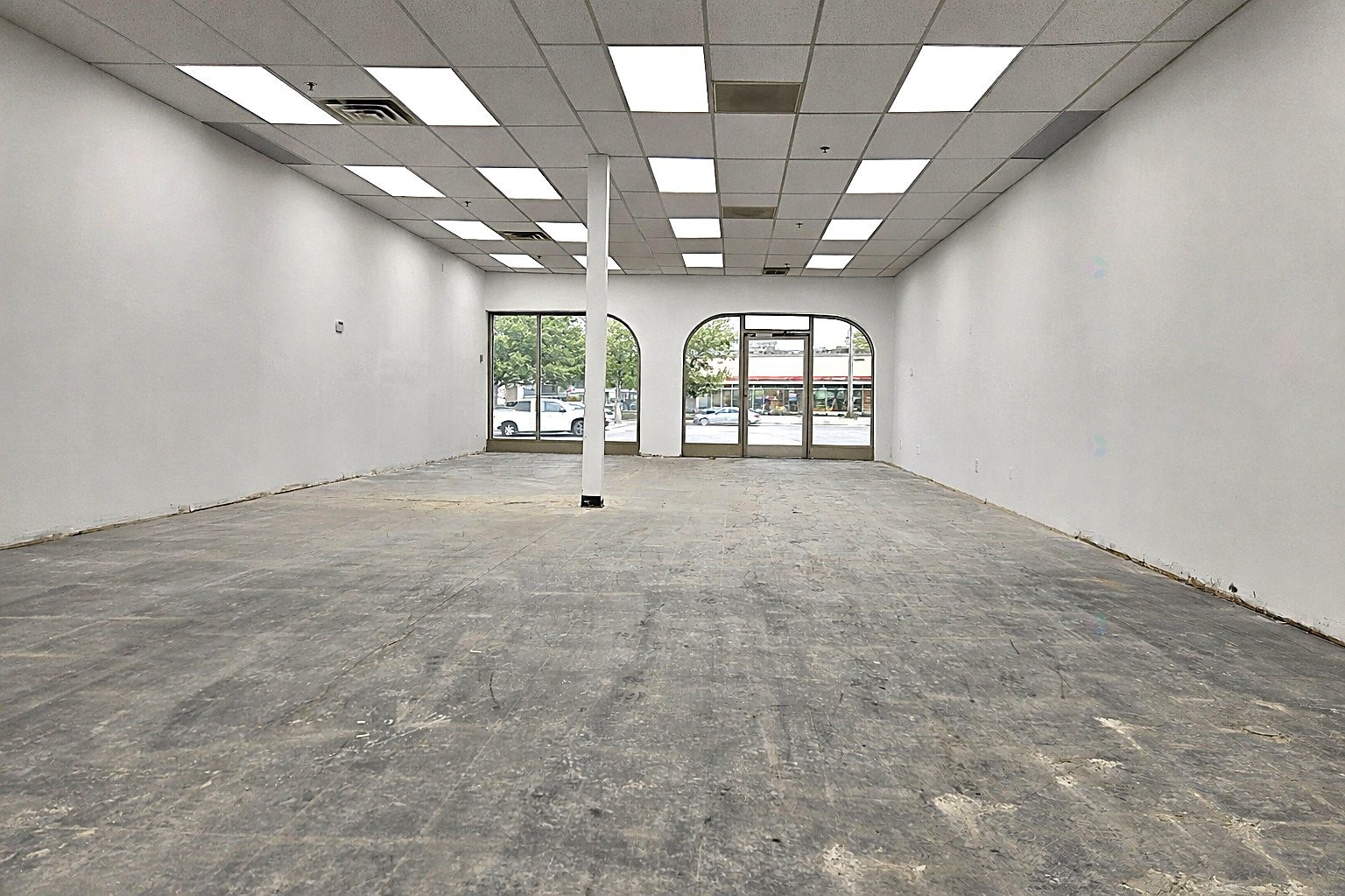 Façade - 13-5555 Boul. Des Laurentides, Laval (Auteuil), QC - Indoor Photo Showing Other Room