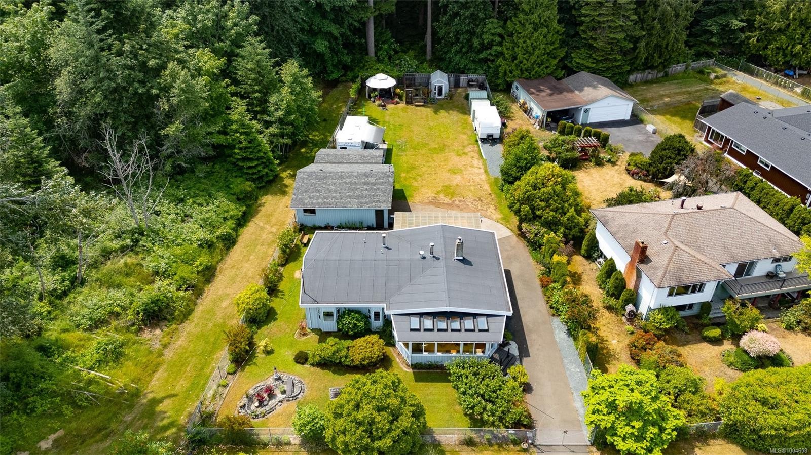 5340 Gainsberg Rd, Bowser, BC