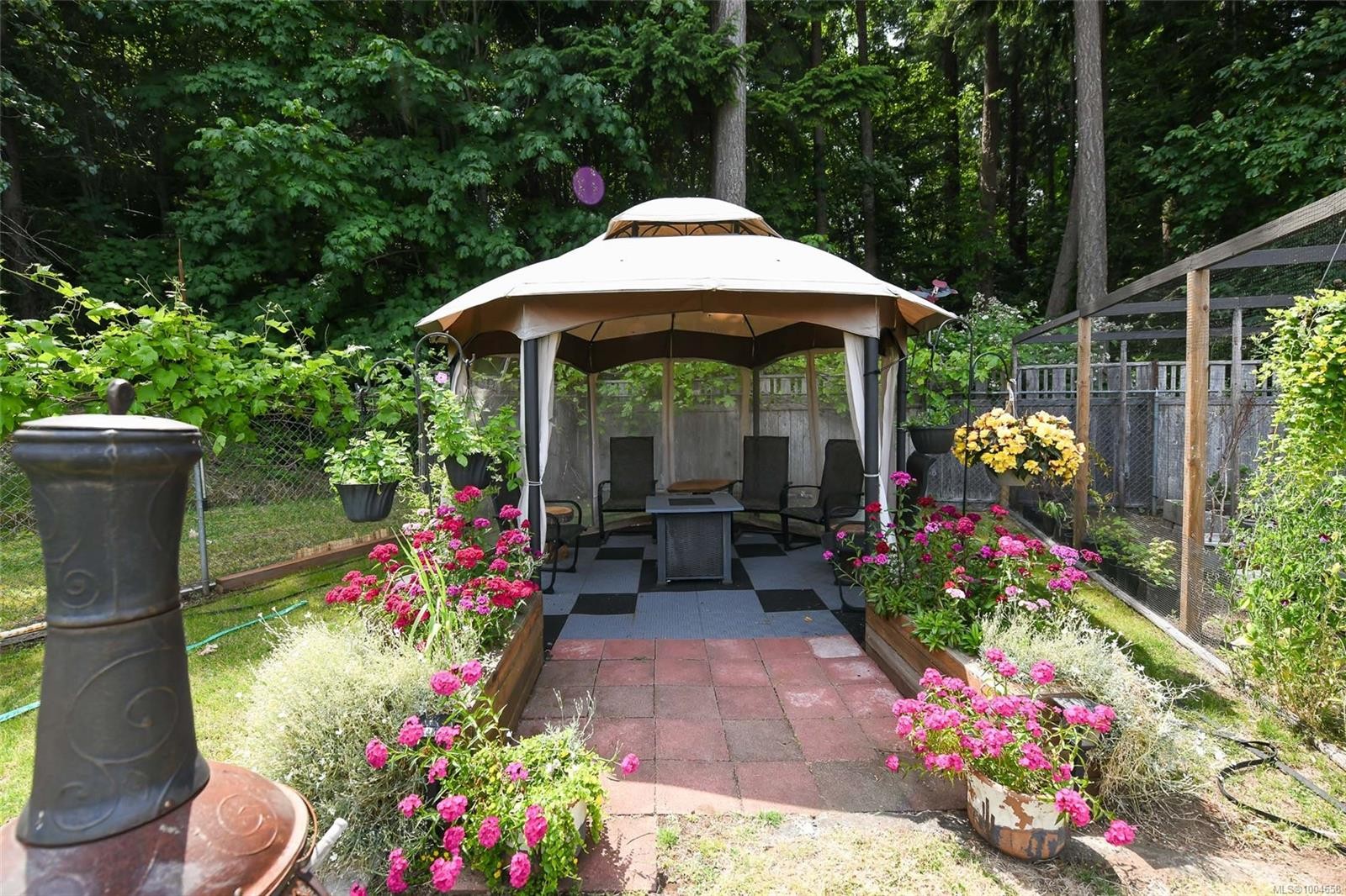 5340 Gainsberg Rd, Bowser, BC