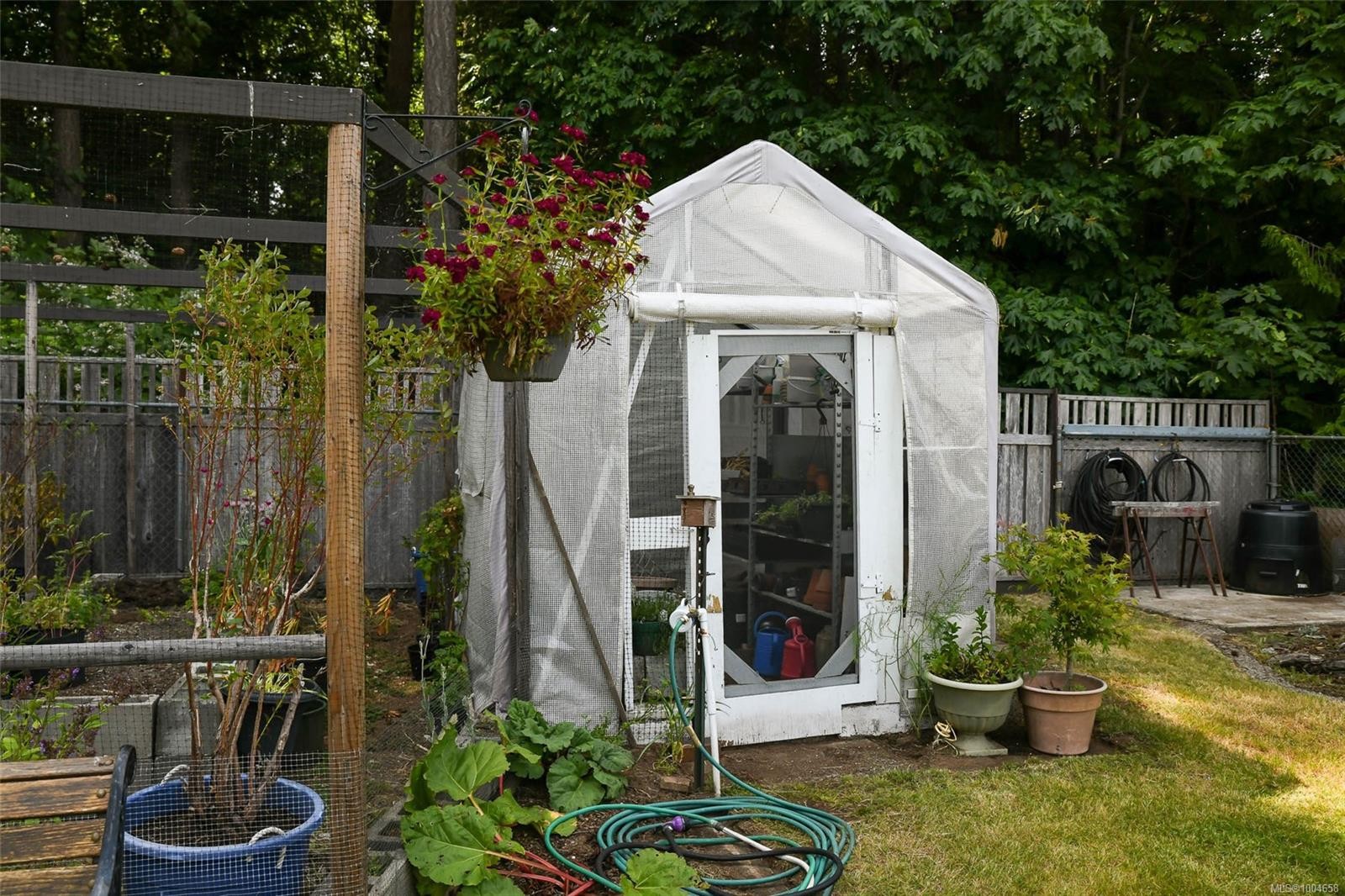 5340 Gainsberg Rd, Bowser, BC