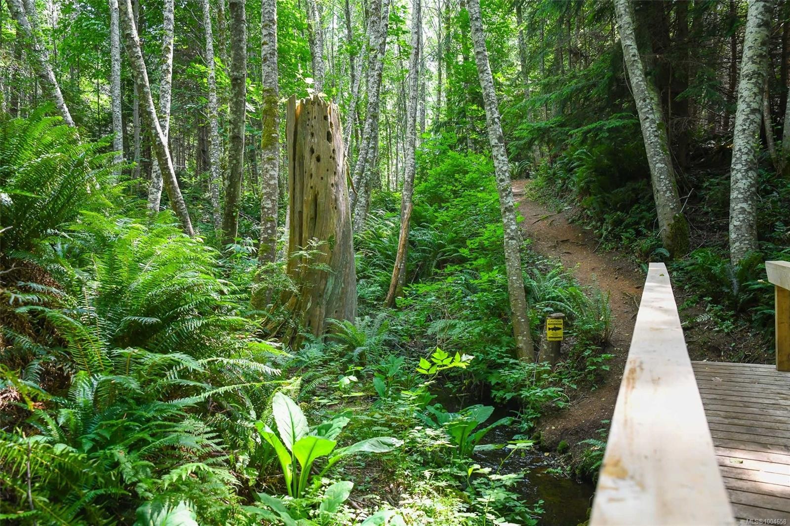 5340 Gainsberg Rd, Bowser, BC