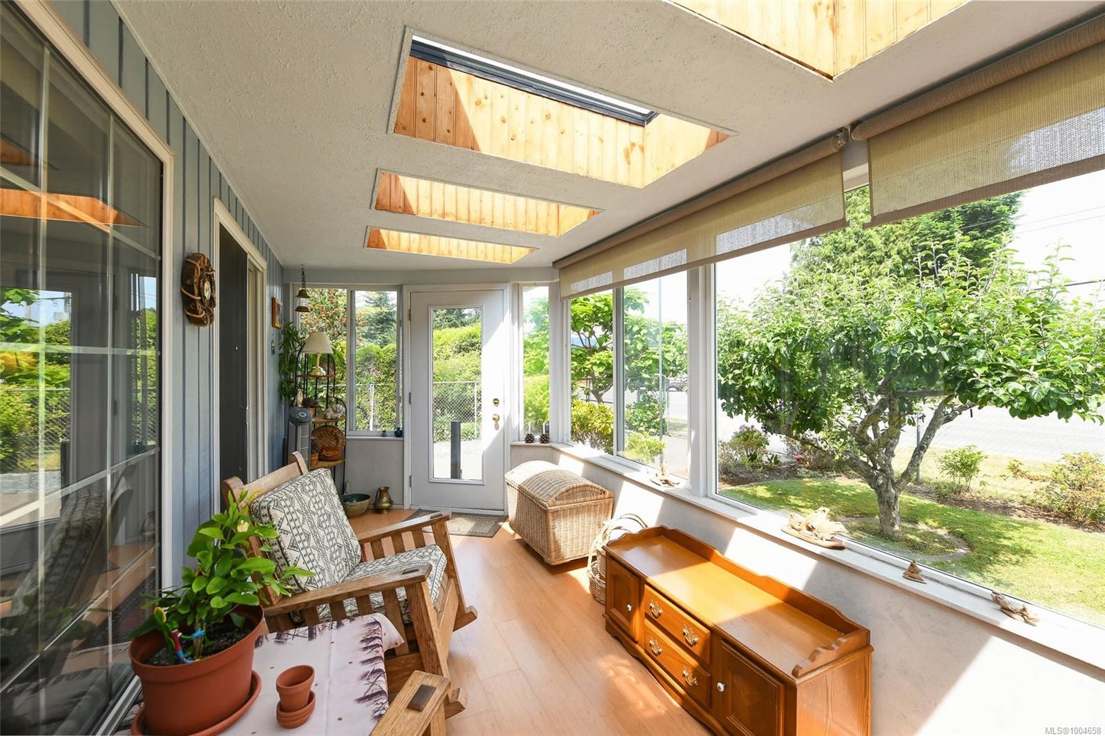 5340 Gainsberg Rd, Bowser, BC