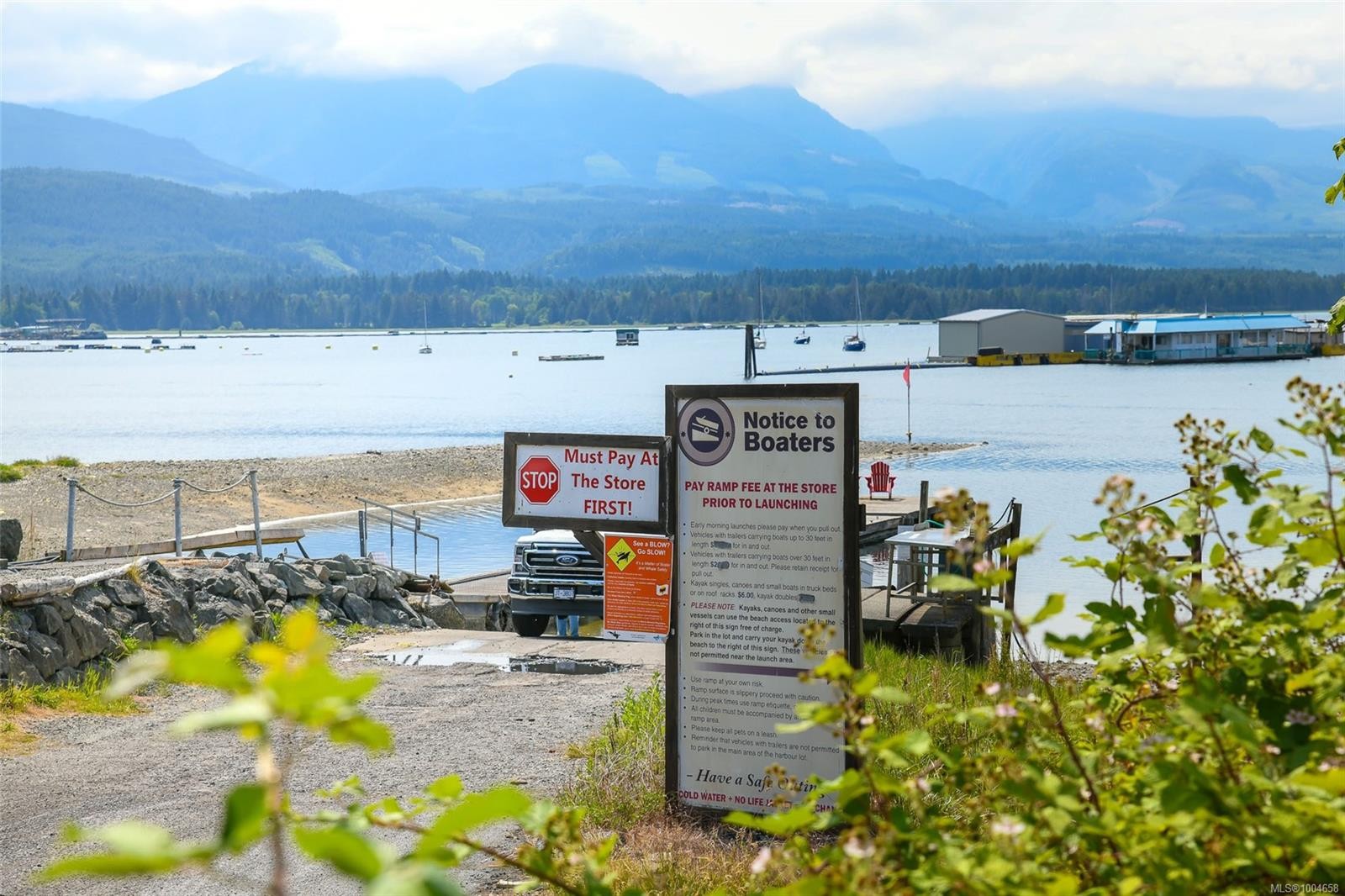 5340 Gainsberg Rd, Bowser, BC