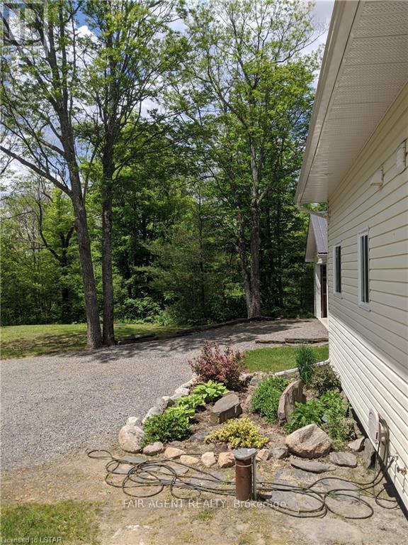 1165B Kirk Kove Road, Frontenac (Frontenac Centre), ON - Outdoor