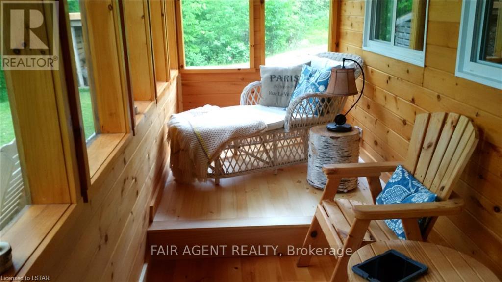 1165B Kirk Kove Road, Frontenac (Frontenac Centre), ON - Indoor