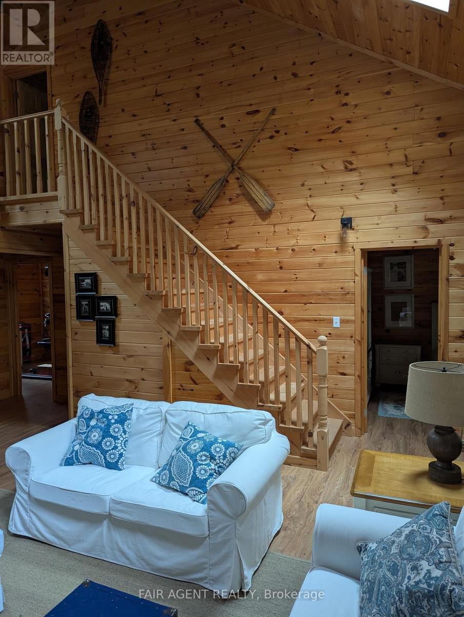 1165B Kirk Kove Road, Frontenac (Frontenac Centre), ON - Indoor